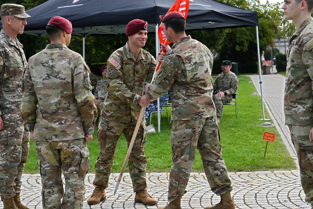 SOCEUR Signal Detachment, 112th Signal Battalion Change of Command