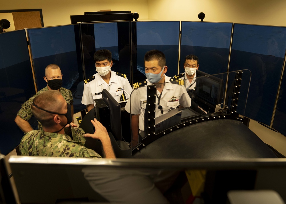 JMSDF tours CSS-15, NSTCP Det. Guam