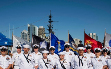 New Navy Reserve Chief Selects conduct &quot;Old Glory&quot; at 9/11 Memorial on USS Midway.