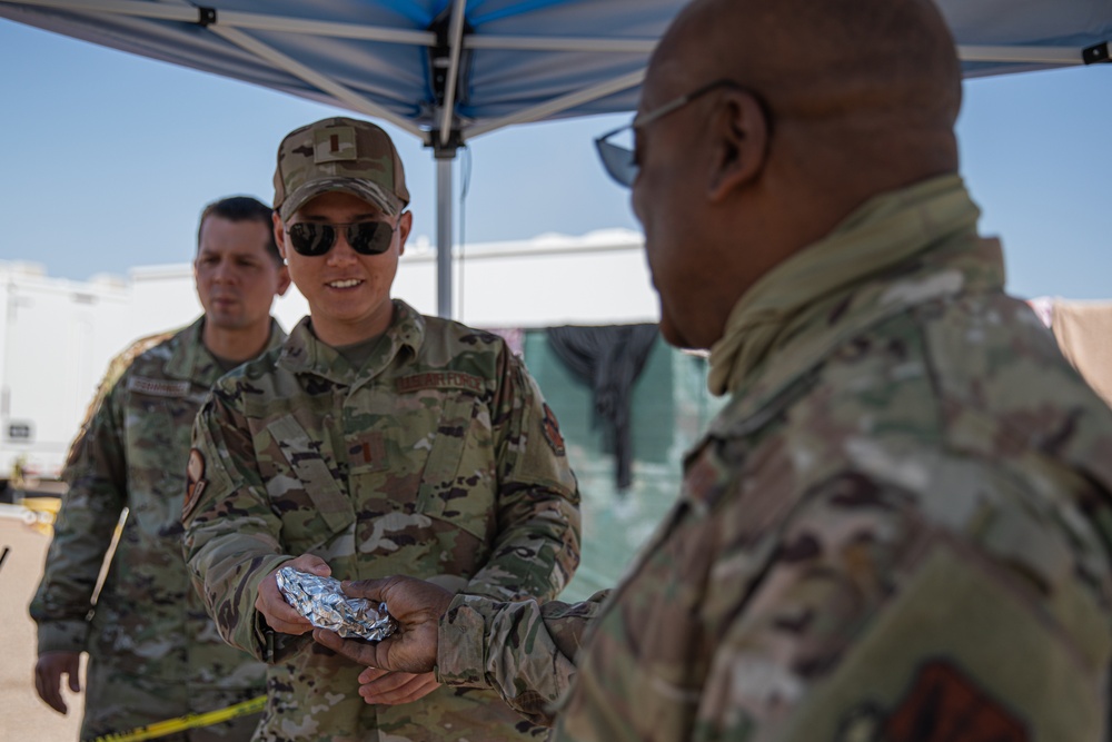 Chaplain helps feed Task Force-Holloman