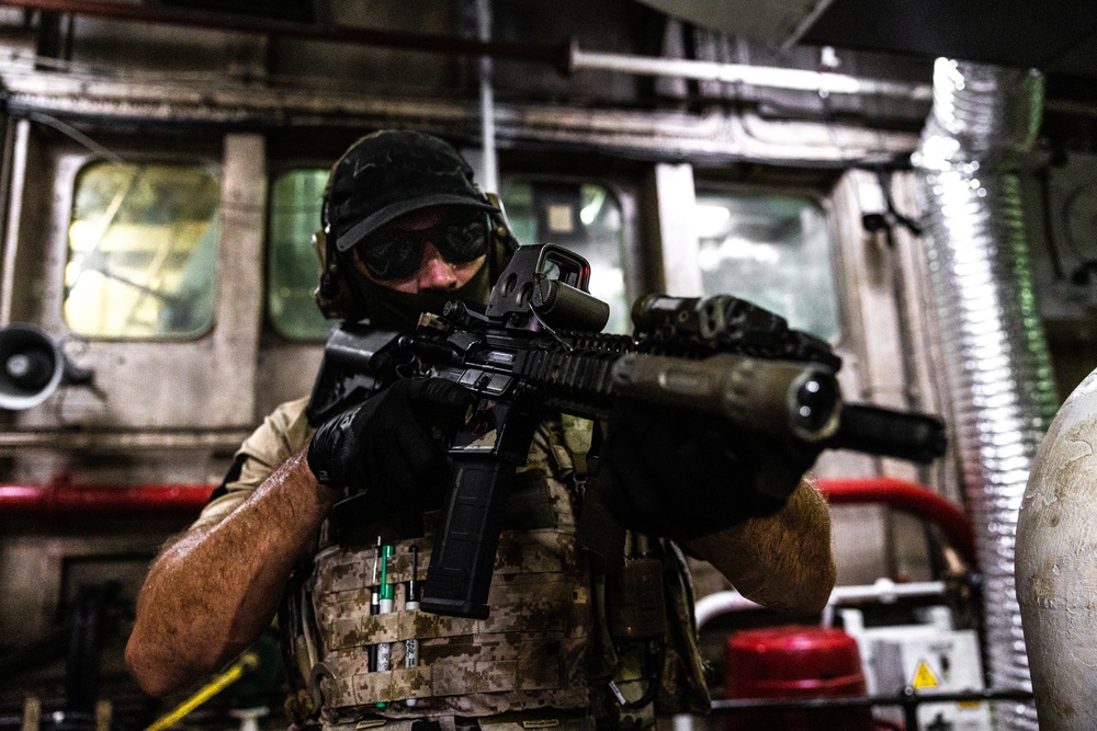 US Naval Special Warfare SEALs enhance interoperability through specialized training in Cyprus with Cypriot Underwater Demolition Team