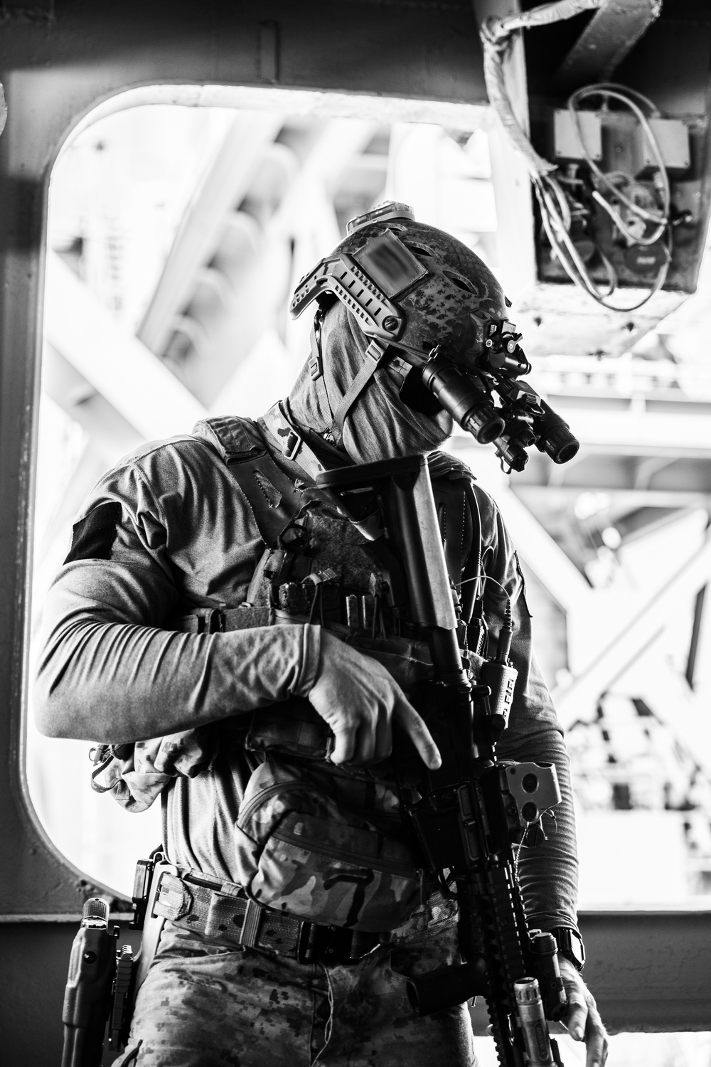 US Naval Special Warfare SEALs enhance interoperability through specialized training in Cyprus with Cypriot Underwater Demolition Team
