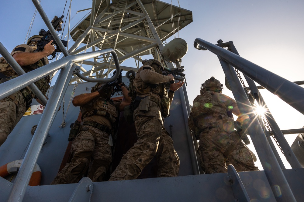 US Naval Special Warfare SEALs enhance interoperability through specialized training in Cyprus with Cypriot Underwater Demolition Team