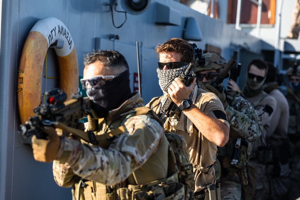 US Naval Special Warfare SEALs enhance interoperability through specialized training in Cyprus with Cypriot Underwater Demolition Team