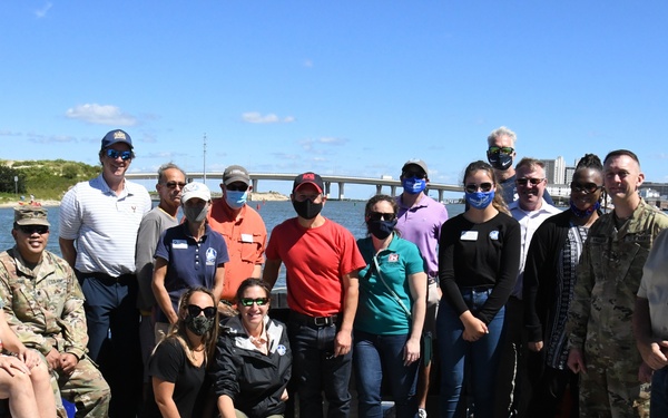 Norfolk District, USACE commander treated to Chesapeake Bay Foundation tour