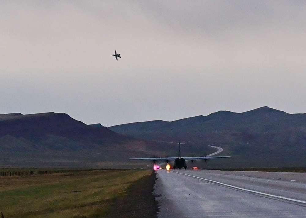 Air Force Reserve demonstrates strategic depth of combat airlift on Wyoming highway during training exercise