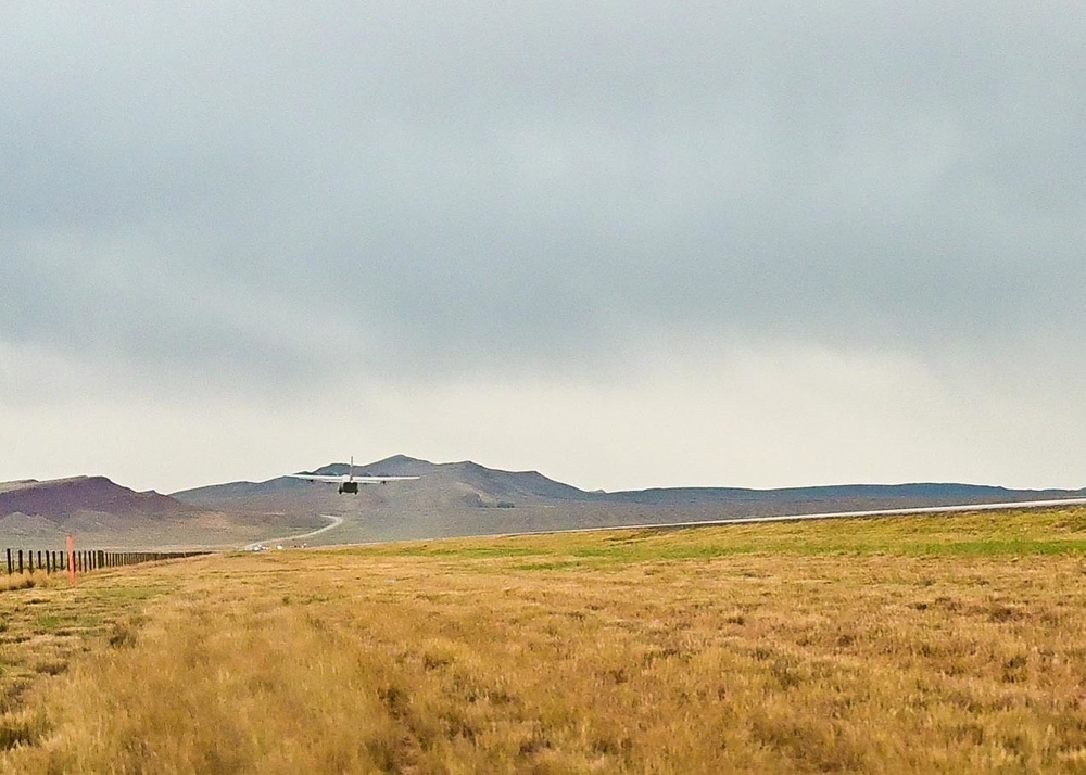 Air Force Reserve demonstrates strategic depth of combat airlift on Wyoming highway during training exercise