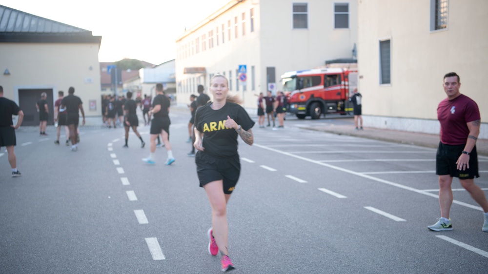 USAG Italy hosts Solidarity Run
