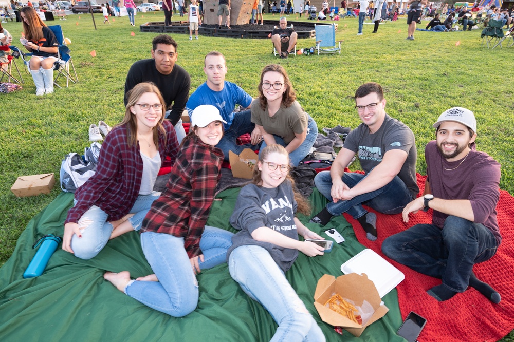 Tori Kelly, Lecrae perform at Dover AFB’s End of Summer Concert