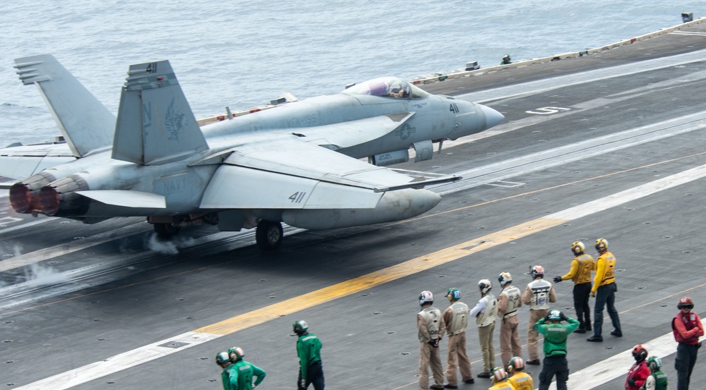 USS Ronald Reagan (CVN 76) Flight Operations