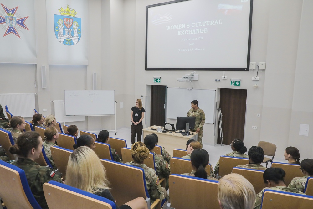 U.S. and Polish Army Women’s Cultural Exchange
