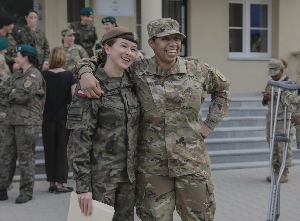 U.S. and Polish Army Women’s Cultural Exchange