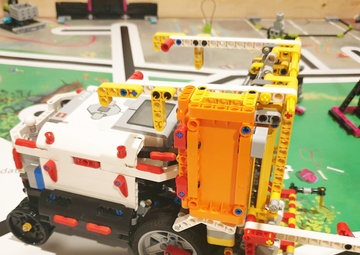 Building STEM connections brick by brick