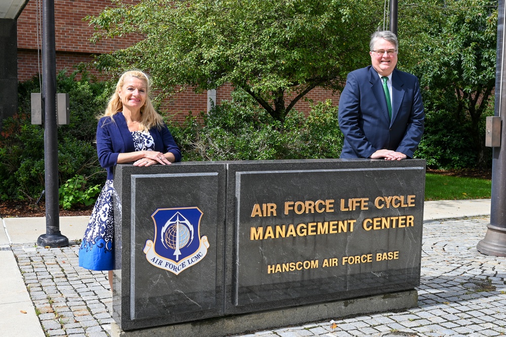 Hanscom employees win DOD, DAF Small Business honors