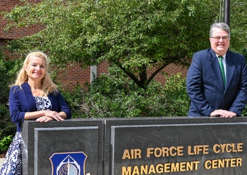 Hanscom employees win DOD, DAF Small Business honors