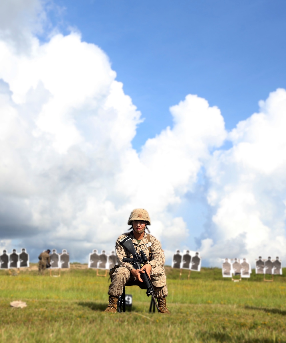 RS Lansing Recruit completes marksmanship training at Parris Island