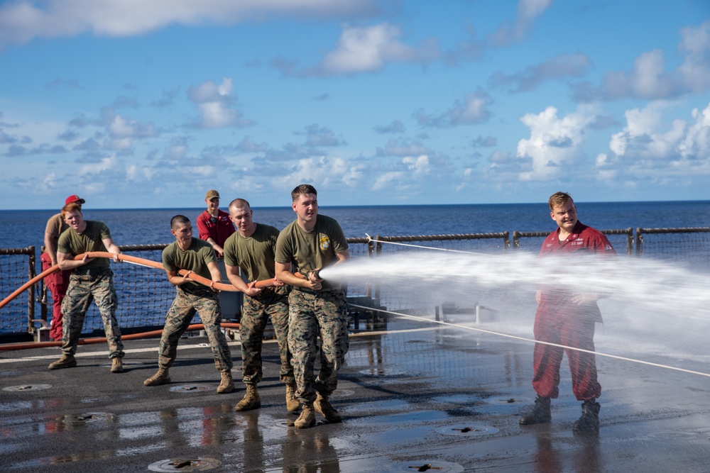 Marines, Sailors of the 11th MEU, Essex ARG participate in 3rd annual DC Olympics