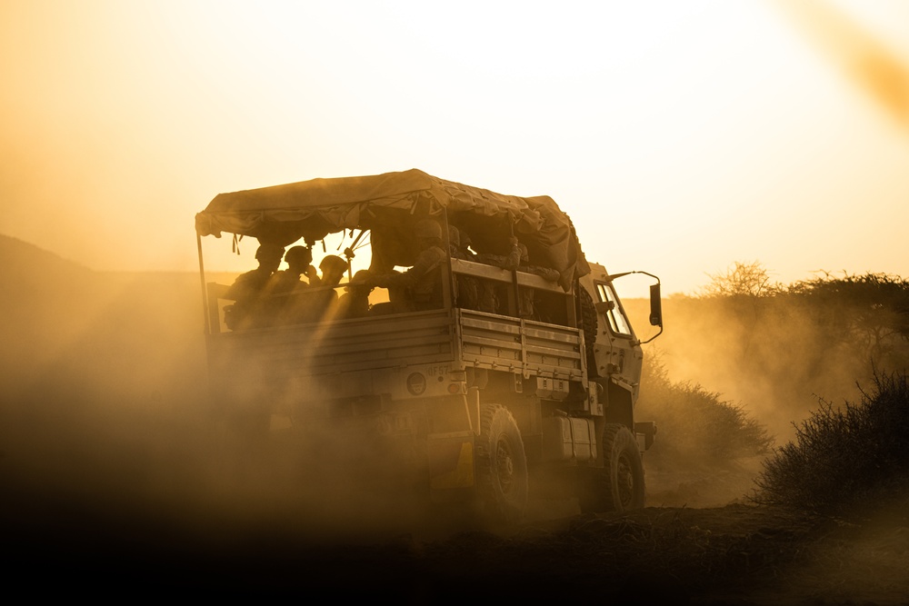 U.S. service members attempt French Desert Commando Course in Africa