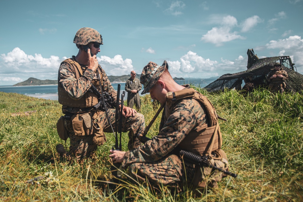 HMH-462 Conducts GTR Training with 2nd LAAD