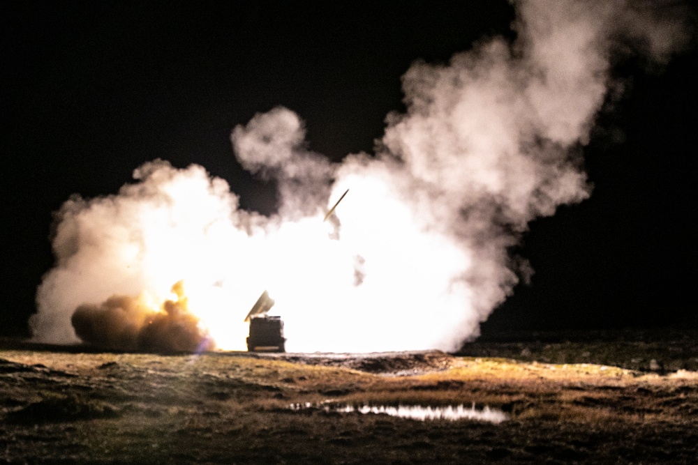 1-6 FAR fires GMLRS in the Artic Circle