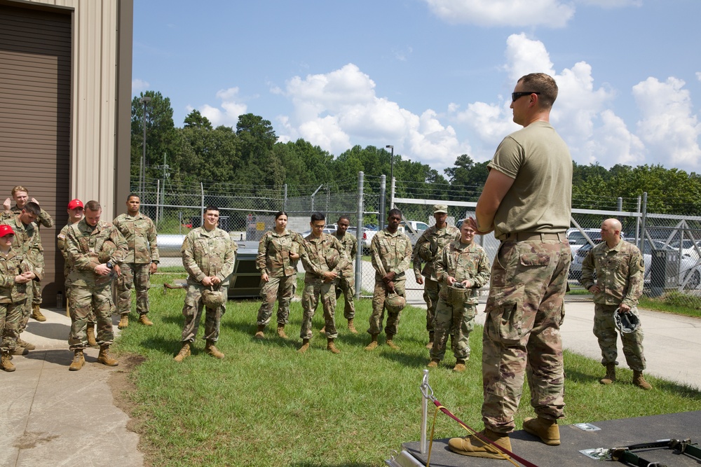 DVIDS - Images - 165TH SUSTAINED AIRBORNE TRAINING [Image 1 of 71]