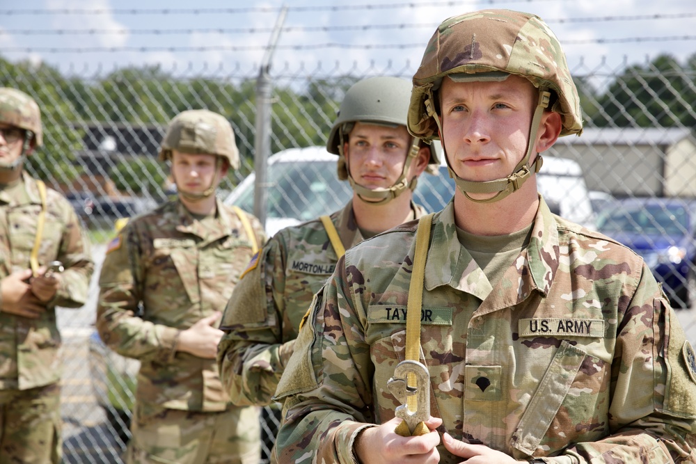 165TH SUSTAINED AIRBORNE TRAINING