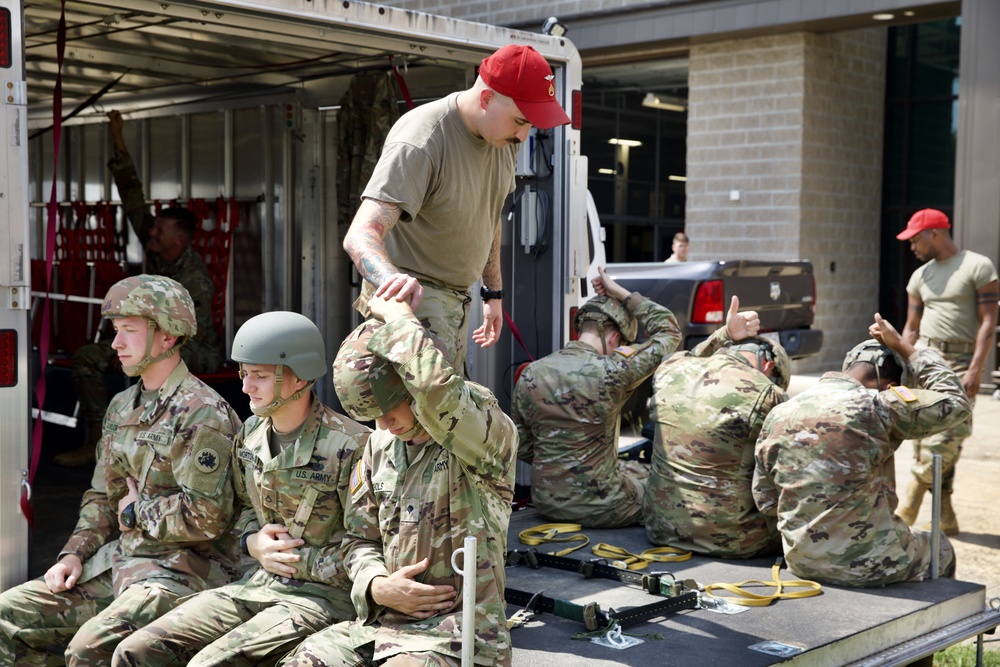 DVIDS - Images - 165TH SUSTAINED AIRBORNE TRAINING [Image 38 of 71]