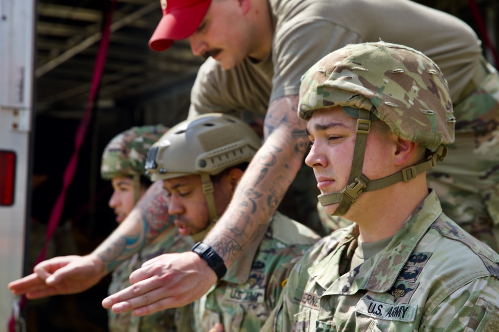 165TH SUSTAINED AIRBORNE TRAINING