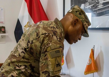 1TSC Commander Visits Task Force Sinai