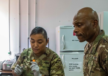 1TSC Commander Visits Task Force Sinai