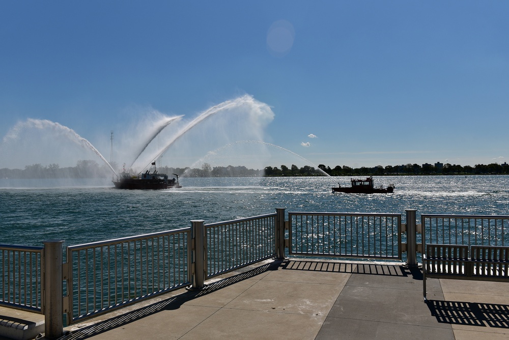 Detroit Fire Department sergeant honored posthumously with Silver Lifesaving Medal