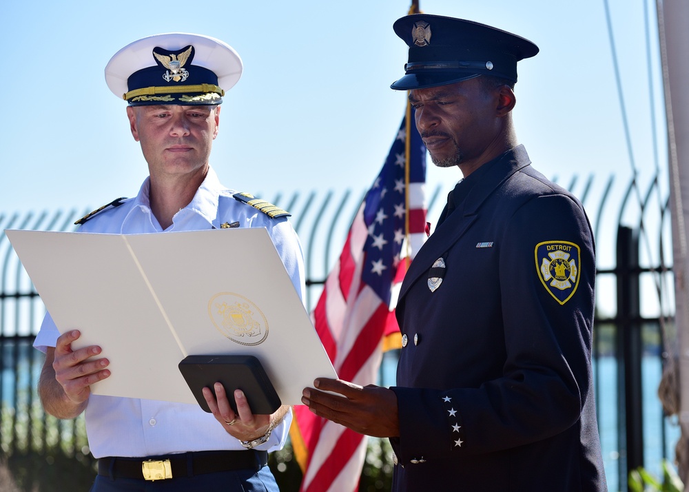 Detroit Fire Department sergeant honored posthumously with Silver Lifesaving Medal