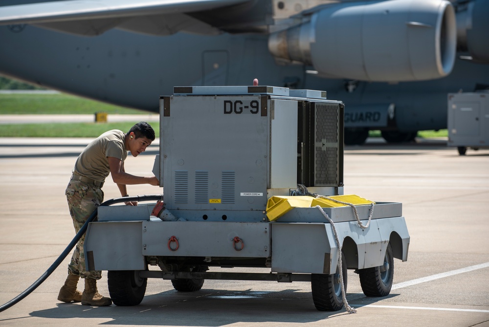 DVIDS - Images - 167th Maintainers Conduct C-17 Engine Run [Image 1 of 11]