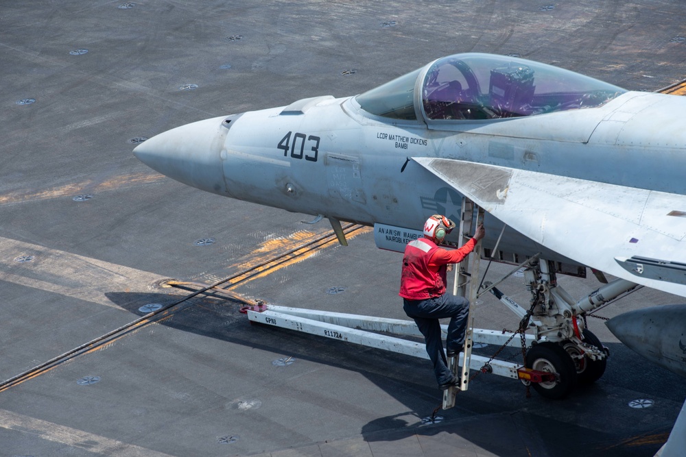 USS Ronald Reagan (CVN 76) Flight Operations