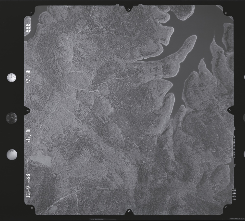 083271.132 - Bull Shoals Lake.336.3