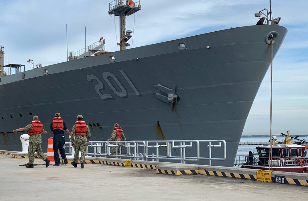 USNS Patuxent, Mission Essential Crew Return to Norfolk