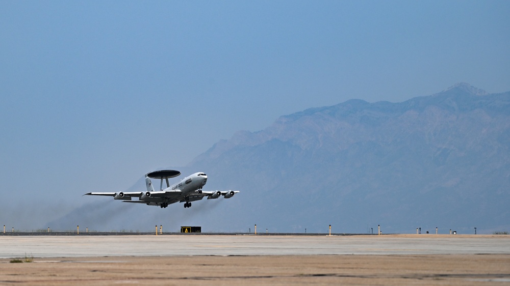 E-3 Sentry touch and go at Hill AFB