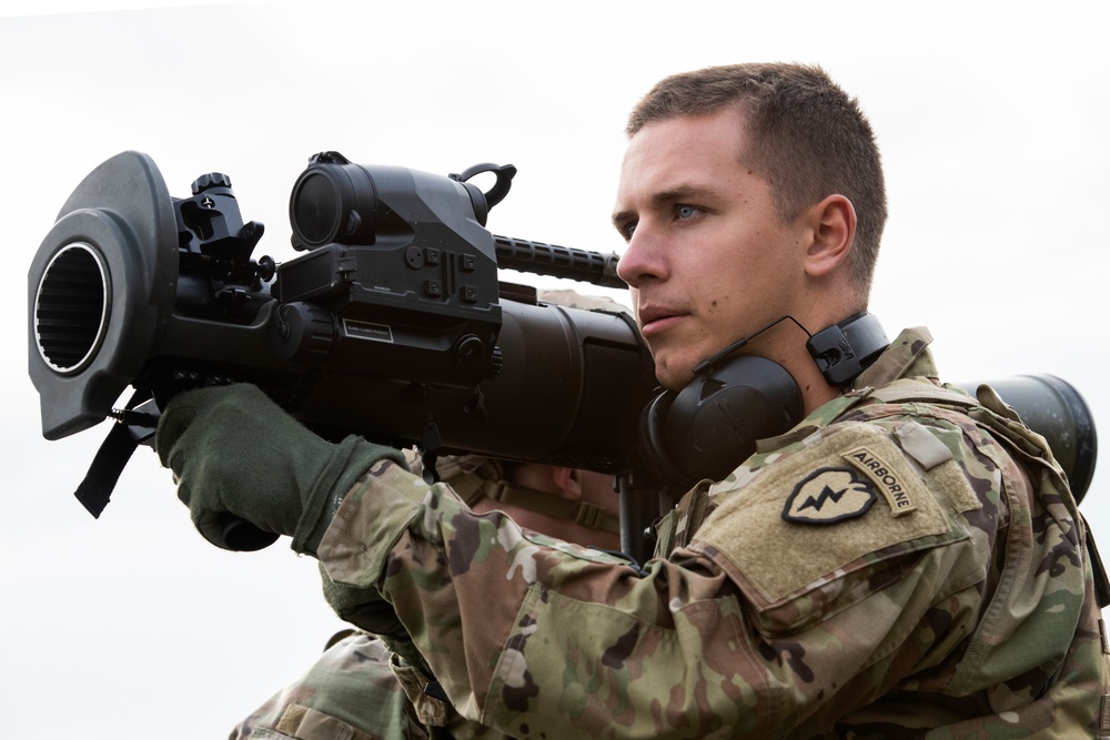 ‘3 Geronimo’ paratroopers fire anti-armor weapons at JBER