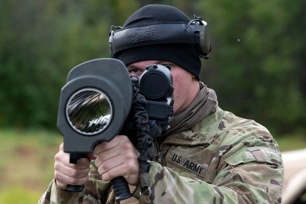 ‘3 Geronimo’ paratroopers fire anti-armor weapons at JBER