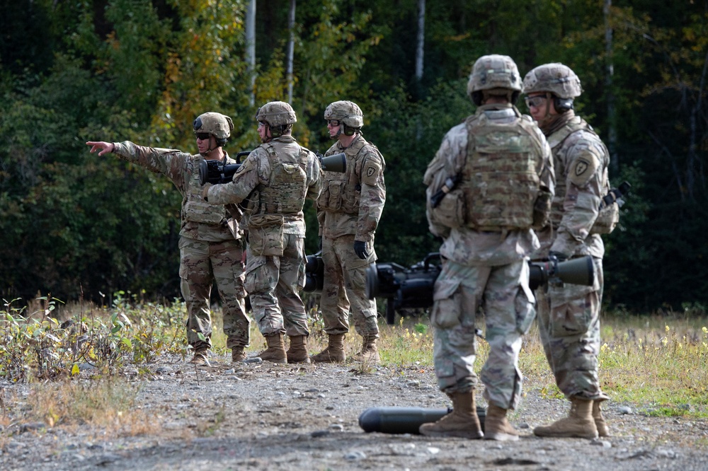 ‘3 Geronimo’ paratroopers fire anti-armor weapons at JBER