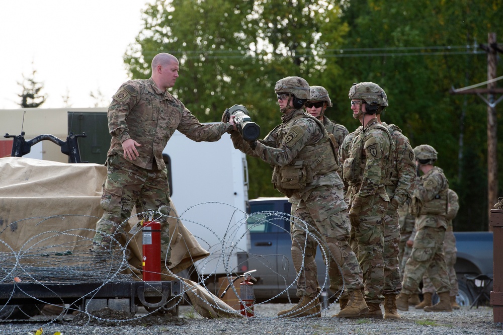 ‘3 Geronimo’ paratroopers fire anti-armor weapons at JBER