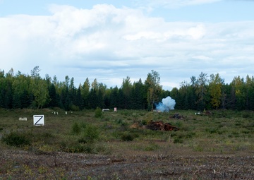 ‘3 Geronimo’ paratroopers fire anti-armor weapons at JBER