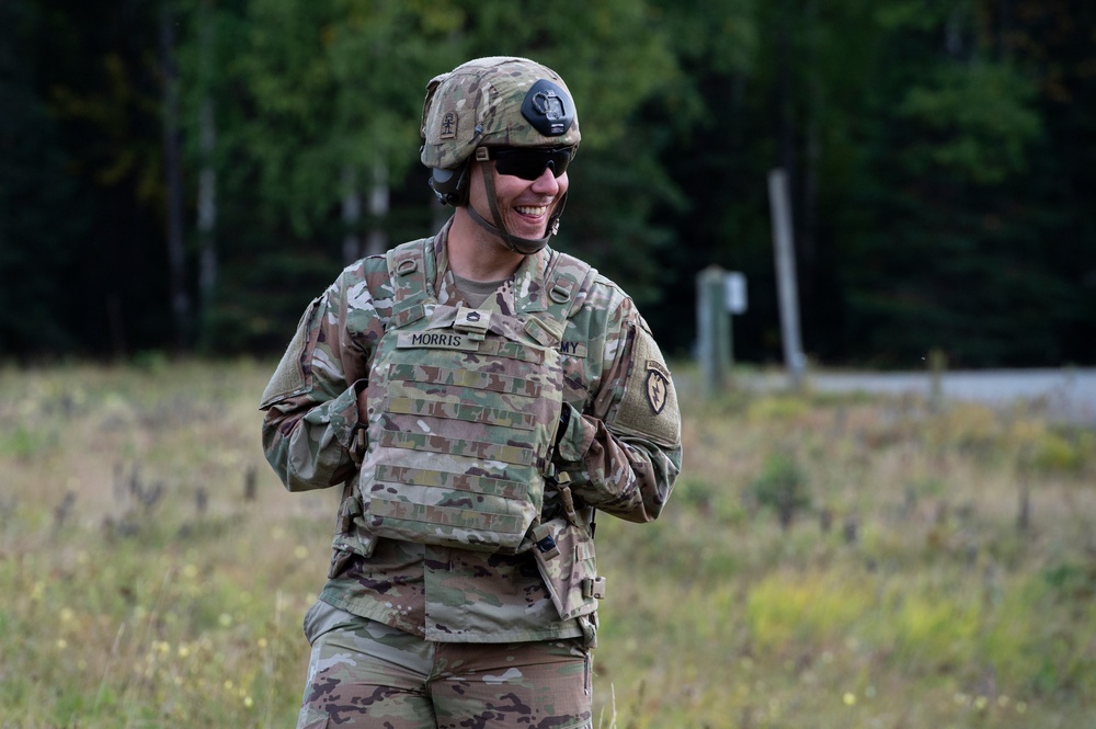 ‘3 Geronimo’ paratroopers fire anti-armor weapons at JBER