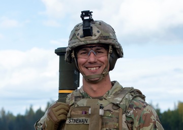 ‘3 Geronimo’ paratroopers fire anti-armor weapons at JBER