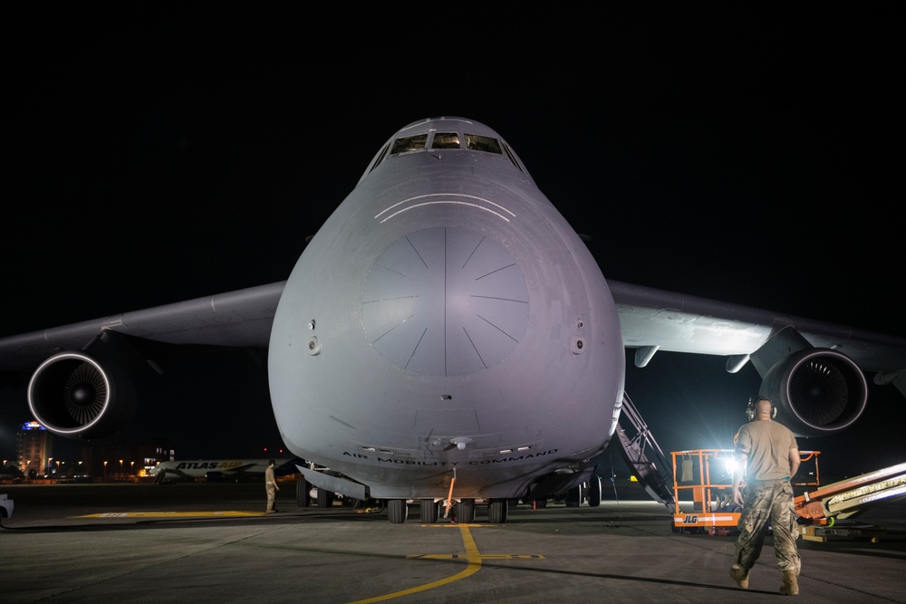 C-5M Super Galaxy maintenance training