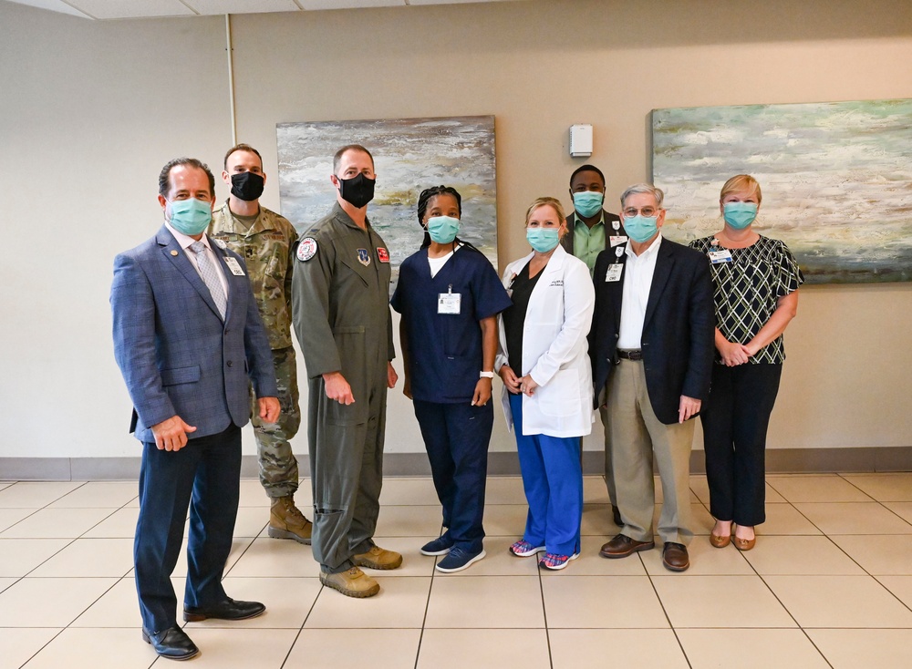 165th AW Commander Visits Activated Airmen at Memorial Health University Medical Center