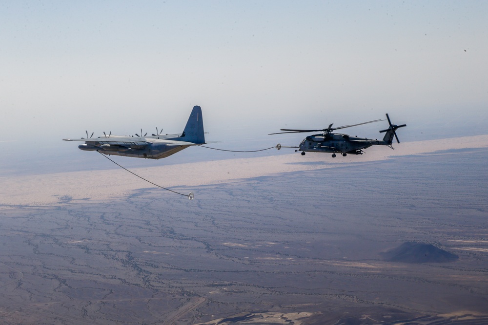 WTI 1-22: Air-to-Air Refueling and External Lifts