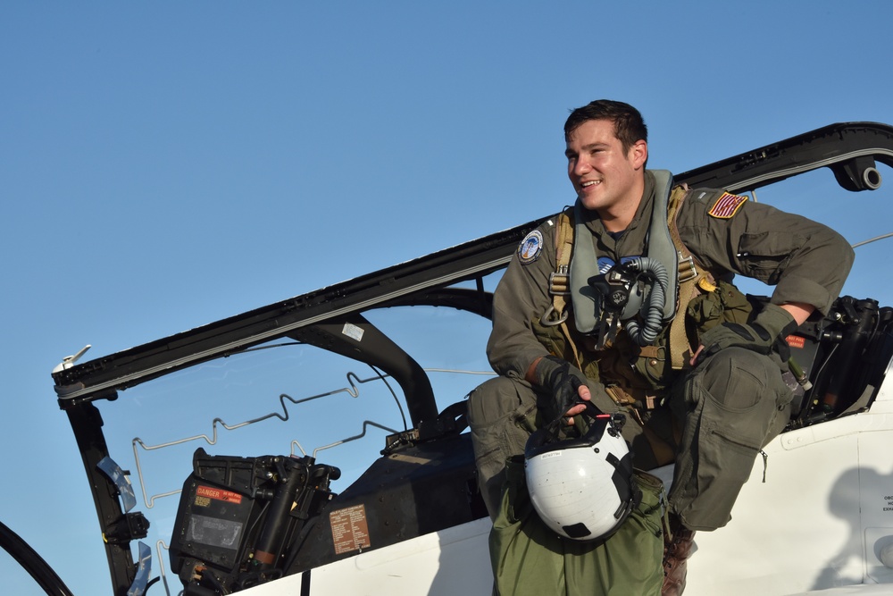 Locals return to hometown Naval air station training