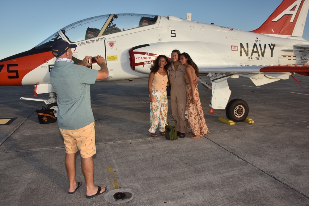 Locals return to hometown Naval air station for training