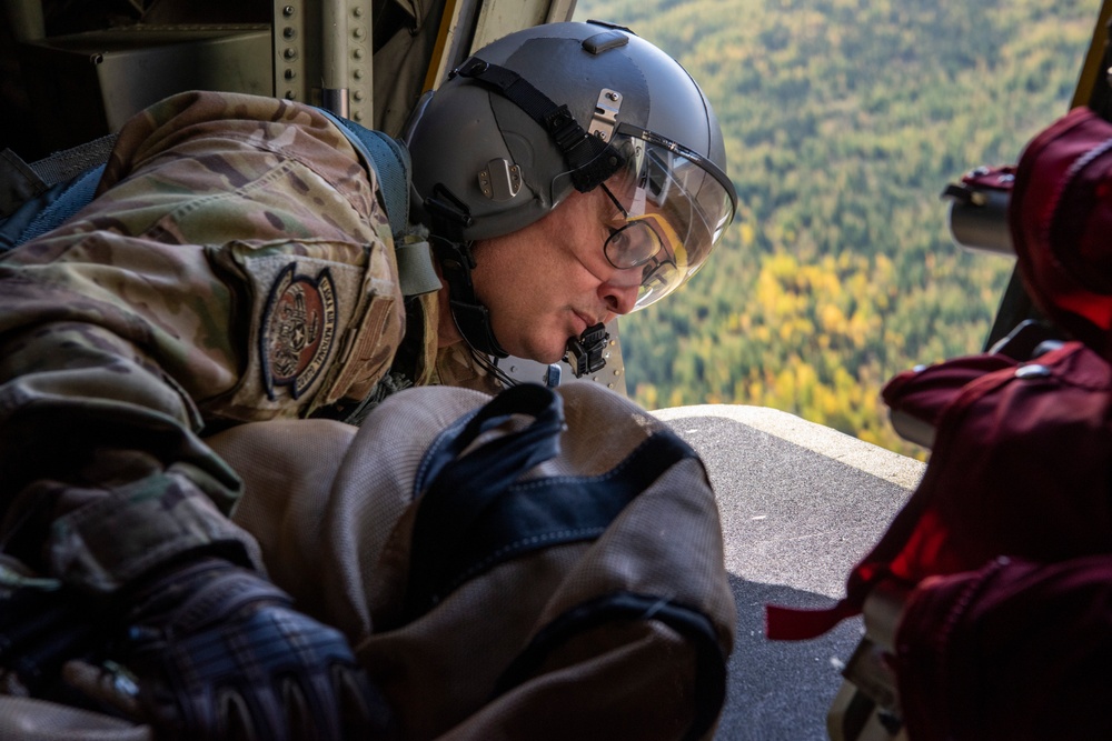 212th Rescue Squadron conducts tandem jump